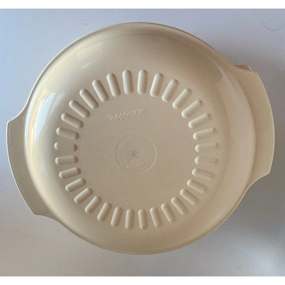 Tupperware microwave cooker